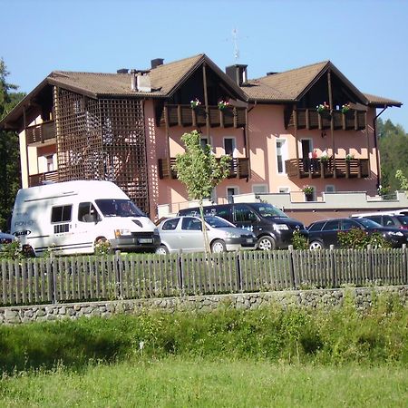 Park Hotel Bellevue Dimaro Bagian luar foto